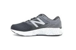 NEW BALANCE 940v4