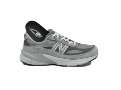 NEW BALANCE 990v6